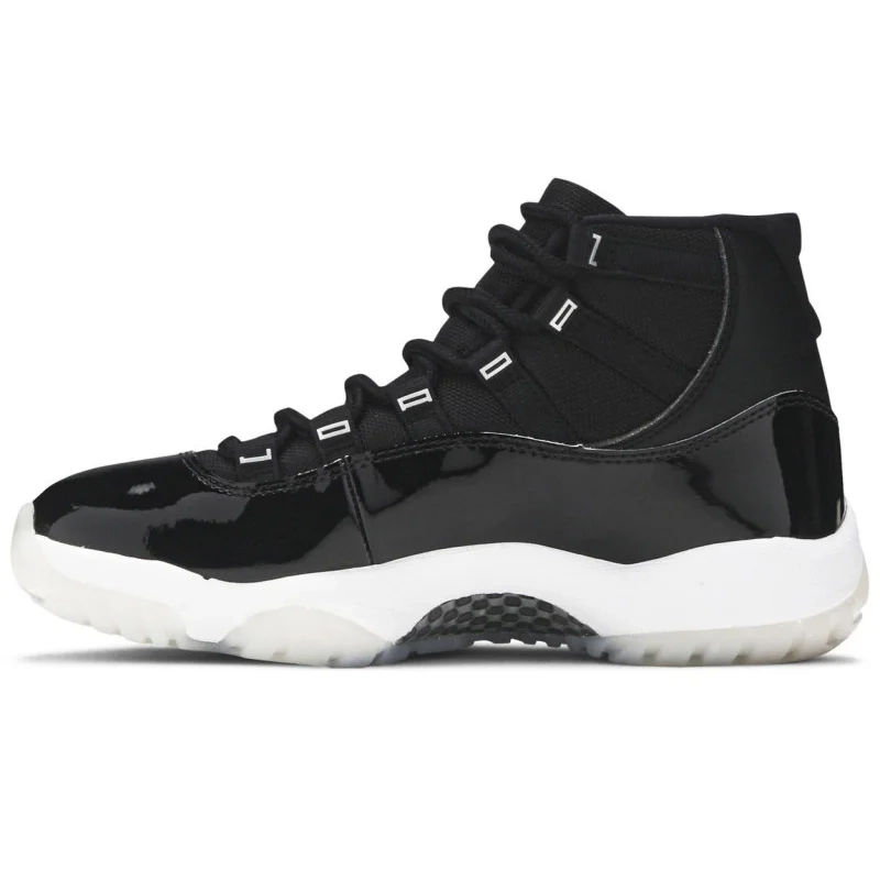 Air Jordan 11 Retro Black Clear